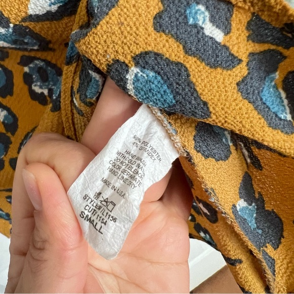 BOMBOM | Mustard Yellow, Blue Bell Sleeve Animal Print Top - Picture 5 of 6